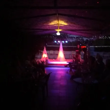Eleni's Lejlighedshotel
