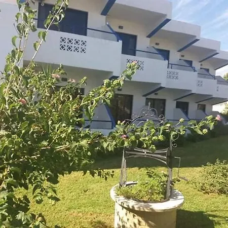 Aparthotel Eleni's