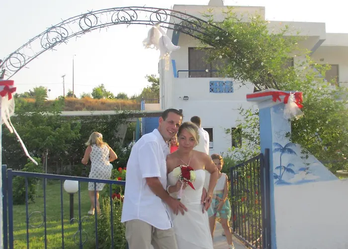 Aparthotel Eleni's *