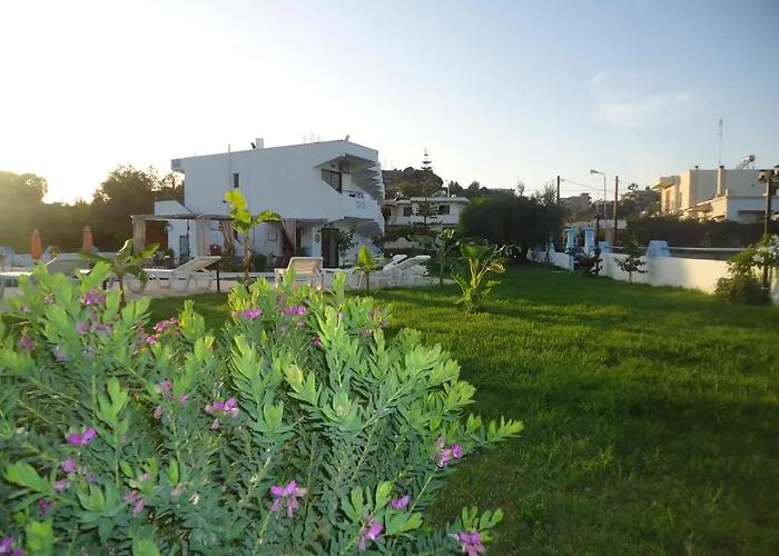 Eleni's Apartmanhotel Afándu