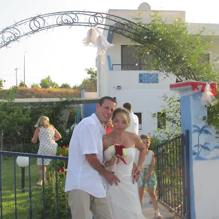 Aparthotel Eleni's *