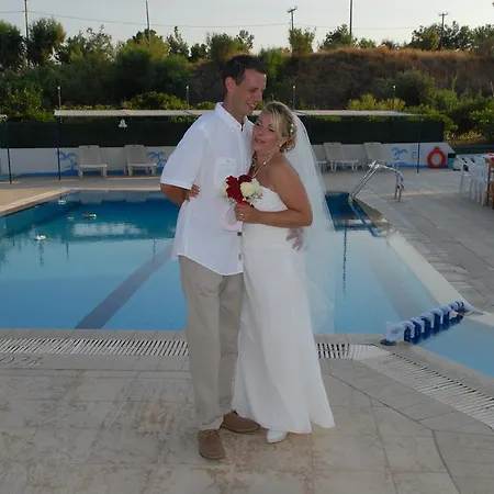 Aparthotel Eleni's Afantou